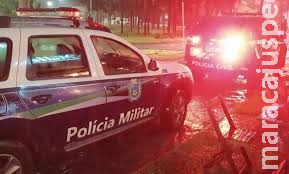 Idosa é agredida com pedradas e desmaia em calçada de restaurante