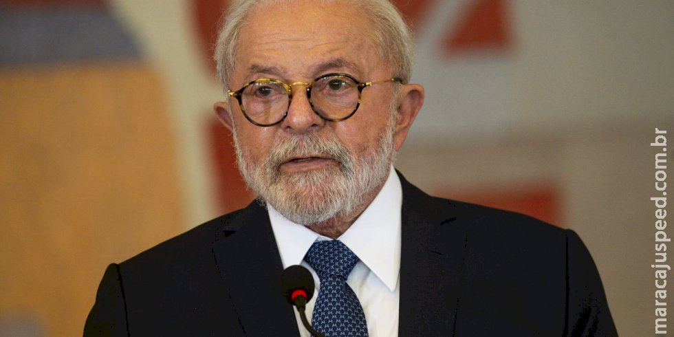  Lula recusa convite de Putin para ir a fórum econômico 