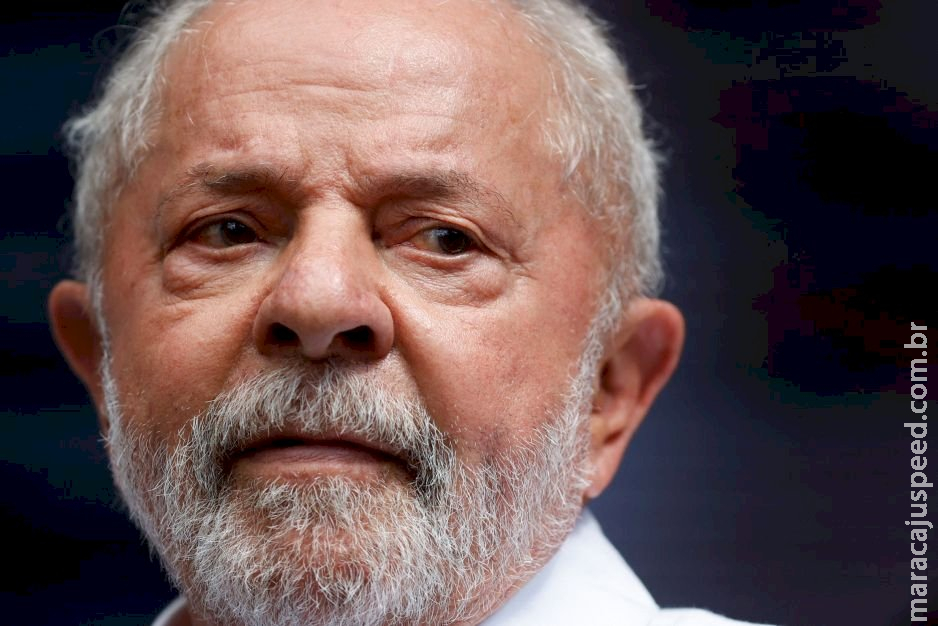 Lula sanciona lei que abre crédito de R$ 7,3 bilhões para piso da enfermagem