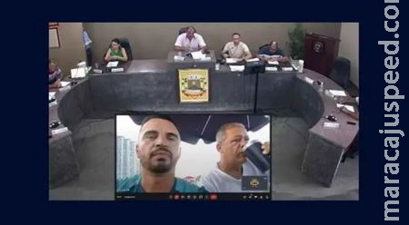 Ministério Público pede R$ 100 mil a vereadores que participaram de sessão enquanto curtiam praia