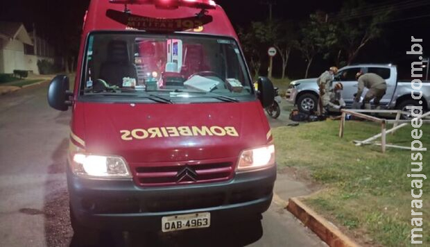 Motociclista bate em caminhonete e fica ferido em Chapadão do Sul Motociclista bate em caminhonete e fica ferido em Chapadão do Sul