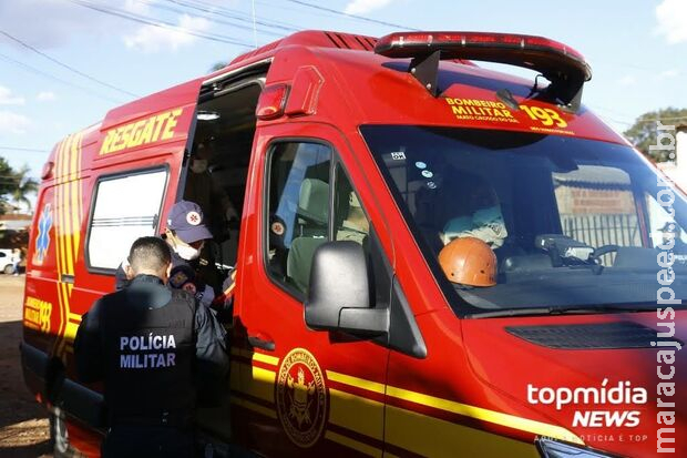Mulher joga pedra em policiais que investigavam morte em Ponta Porã