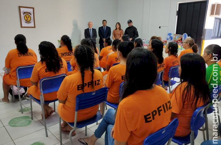 Presídio feminino recebe doação da Receita Federal para ações de assistência e ressocialização