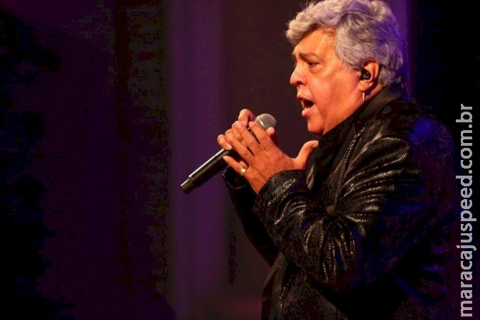 Sidney Magal sofreu sangramento no cérebro, diz boletim médico