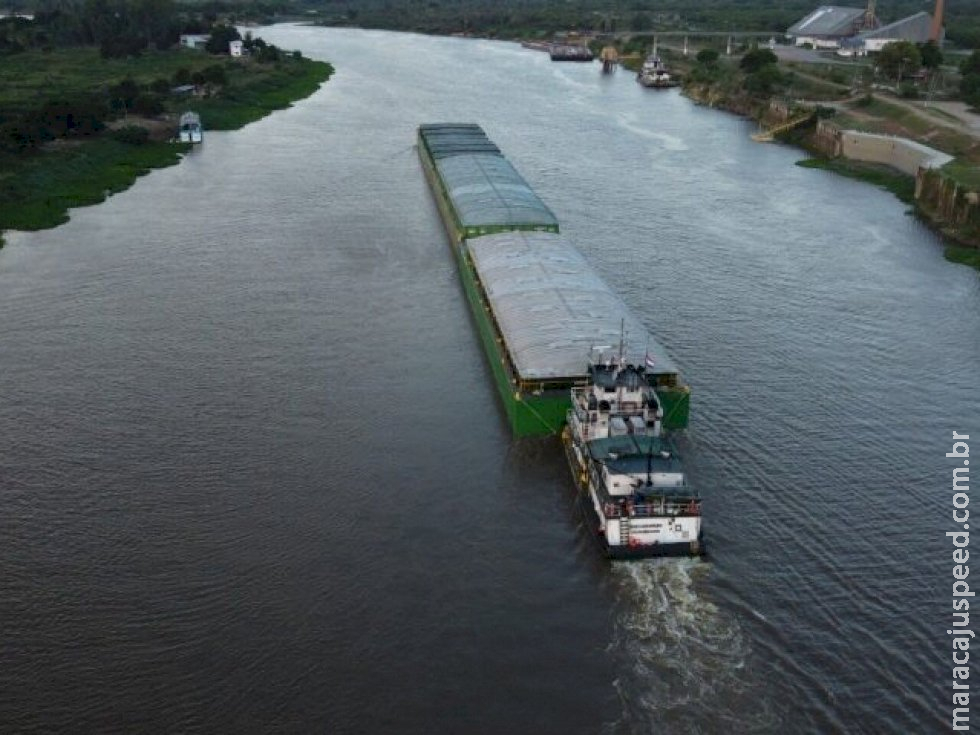 Transporte hidroviário cresce e deve exportar 1,2 milhão de toneladas Transporte hidroviário cresce e deve exportar 1,2 milhão de toneladas