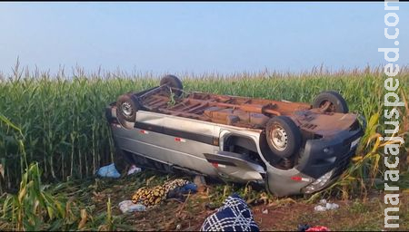 Acidente entre Van e Honda Civic resulta em uma vítima fatal e três feridos em Sidrolândia Acidente entre Van e Honda Civic resulta em uma vítima fatal e três feridos em Sidrolândia