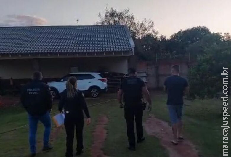 Acusado de violência doméstica é preso com arma e munições Acusado de violência doméstica é preso com arma e munições