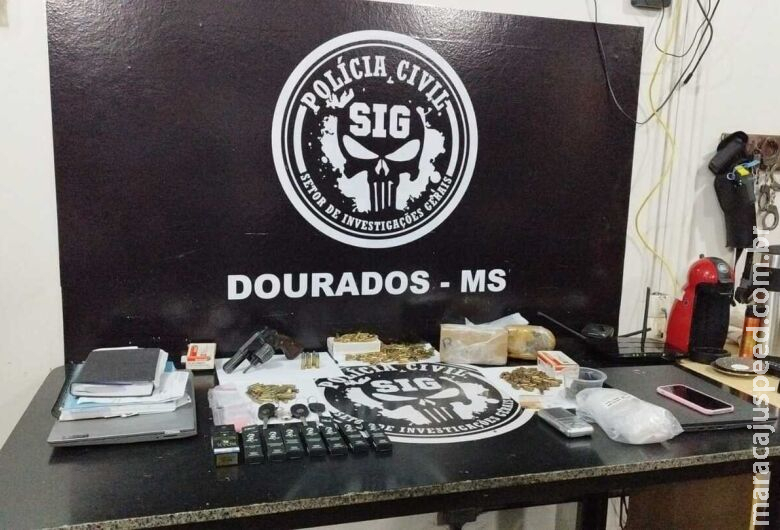 Alvos de operação forneciam drogas para traficantes que distribuíam em baladas, bares e restaurantes Alvos de operação forneciam drogas para traficantes que distribuíam em baladas, bares e restaurantes