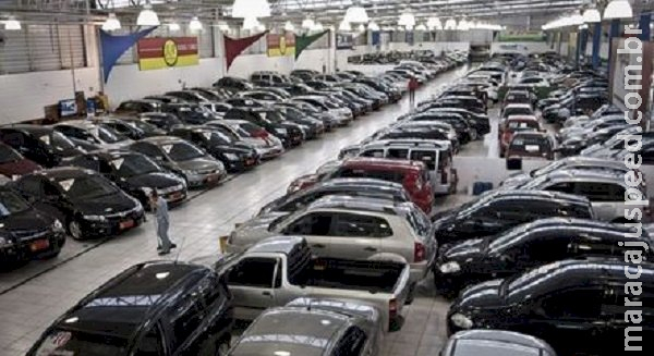 Após disparar na pandemia, preço dos carros usados vai seguir em queda com 0-km mais baratos