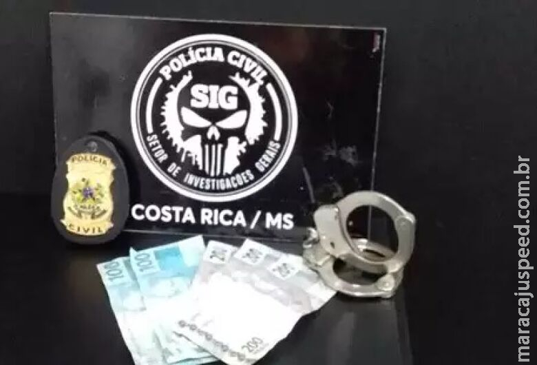 Atendente furta mil reais e esconde em rolo de papel higiênico