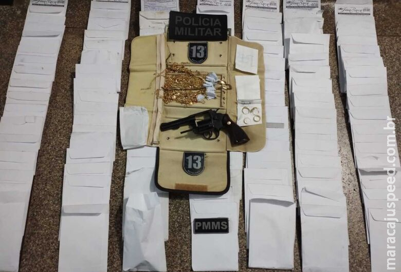 Autor de roubo a joalheria é preso após fazer reféns e tentar fuga