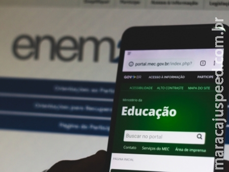 Editais com informações de ProUni e Fies podem ser consultados Editais com informações de ProUni e Fies podem ser consultados