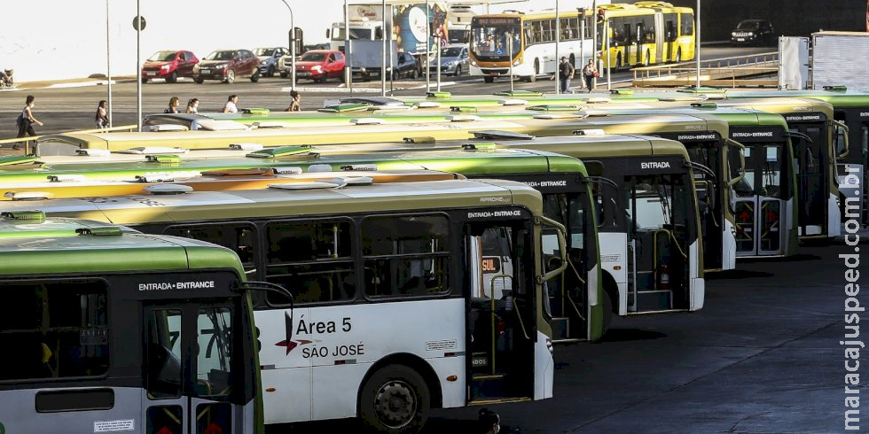 Exame toxicológico para motoristas de ônibus e caminhão tem novo prazo