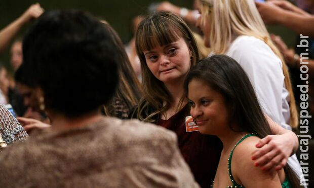 Governador sanciona lei de inclusão social de pessoas com Síndrome de Down em MS