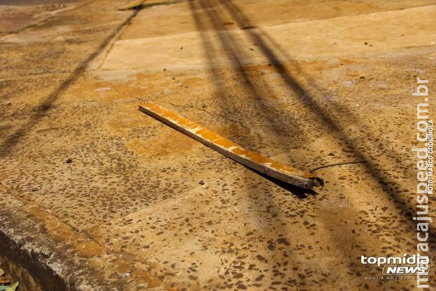 Homem nega cigarro, tem R$ 3 mil roubados e ainda é agredido a pauladas em Campo Grande