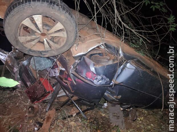 Acidente com carro e caminhão deixa quatro feridos na MS-040, em Campo Grande