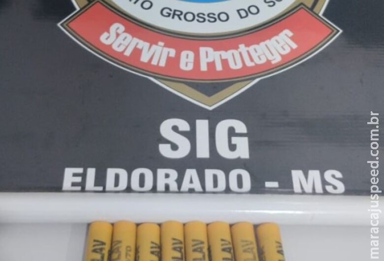 Alegando ameaças, mulher faz denúncia e polícia apreende munições na casa de companheiro Alegando ameaças, mulher faz denúncia e polícia apreende munições na casa de companheiro