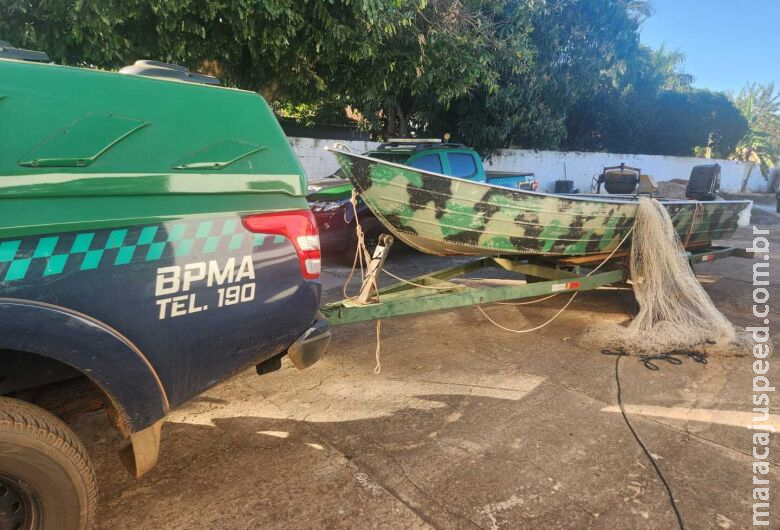 Dupla é presa por pesca com tarrafa e em local proibido