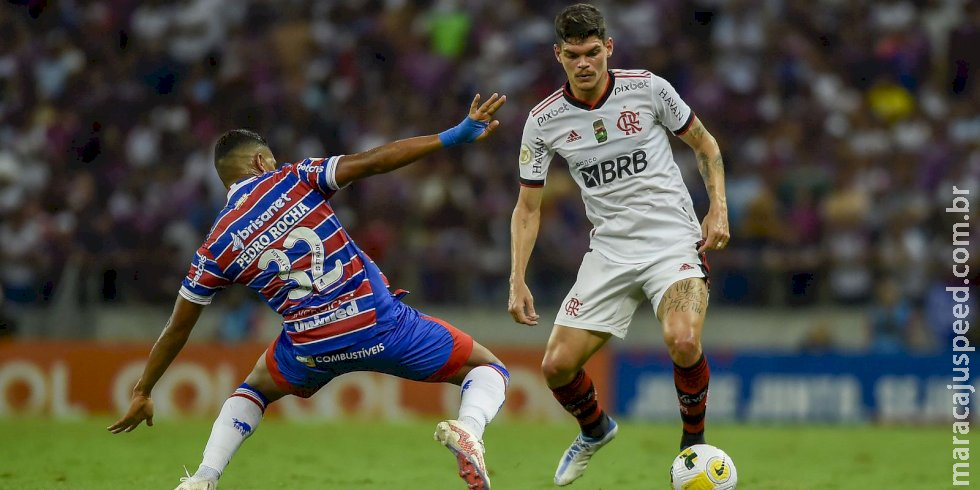 Flamengo enfrenta Fortaleza de olho na vice-liderança do Brasileirão Flamengo enfrenta Fortaleza de olho na vice-liderança do Brasileirão
