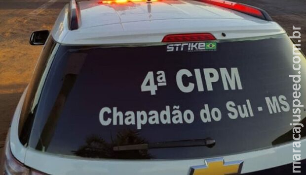 Homem furta celular e som de colega de trabalho e acaba surrado em Chapadão do Sul Homem furta celular e som de colega de trabalho e acaba surrado em Chapadão do Sul