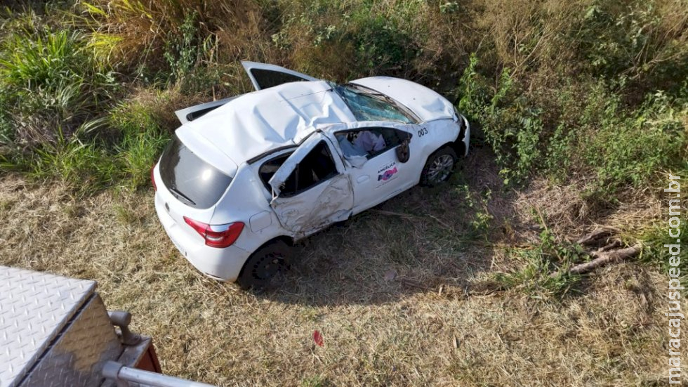 Idosa de 93 anos morre após acidente entre veículo de prefeitura e uma carreta Idosa de 93 anos morre após acidente entre veículo de prefeitura e uma carreta