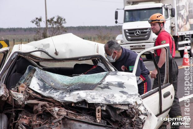 Idoso que morreu tentando ultrapassagem na BR-262 é identificado Idoso que morreu tentando ultrapassagem na BR-262 é identificado