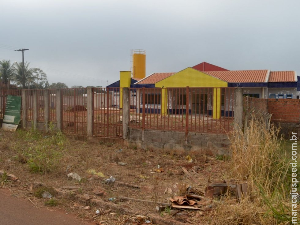 Instalada comissão que vai analisar MP das obras paradas em escolas