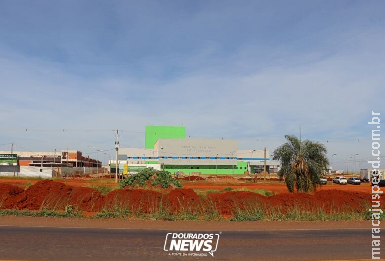 Integrantes do Ministério da Saúde vêm a Dourados para conferir obras do Regional Integrantes do Ministério da Saúde vêm a Dourados para conferir obras do Regional
