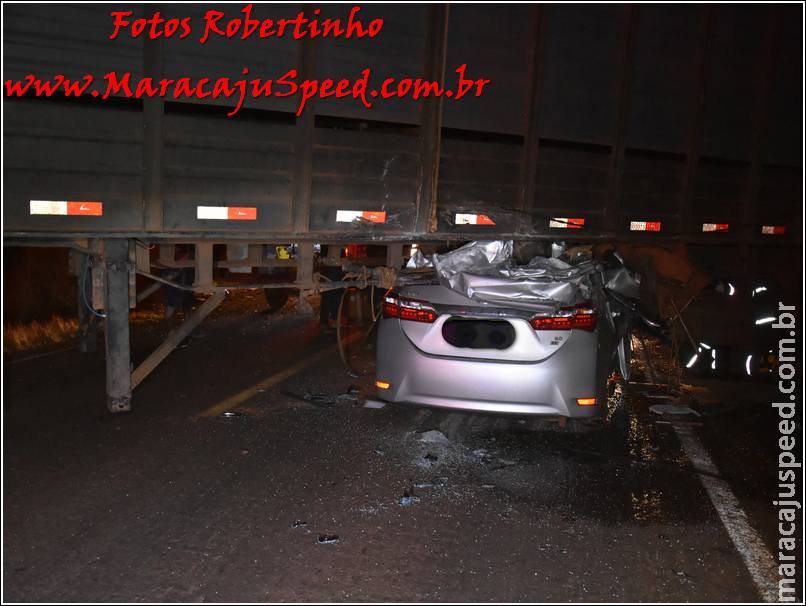 Maracaju: Acidente entre carreta boiadeiro e veículo Corolla na BR-267, deixa duas vítimas ferida e um óbito Maracaju: Acidente entre carreta boiadeiro e veículo Corolla na BR-267, deixa duas vítimas ferida e um óbito