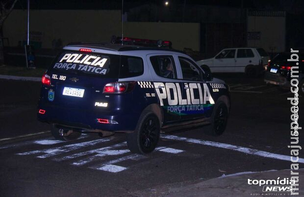Pistoleiros tentaram executar homem na frente da esposa no Danúbio Azul Pistoleiros tentaram executar homem na frente da esposa no Danúbio Azul