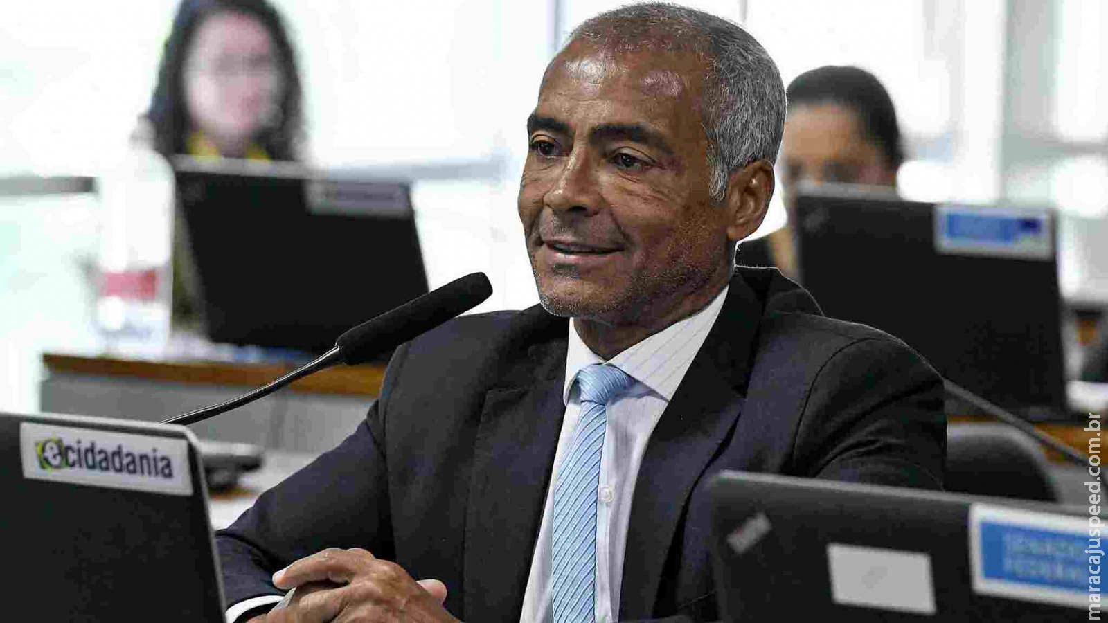 Senador Romário é internado em hospital do Rio após quadro de infecção