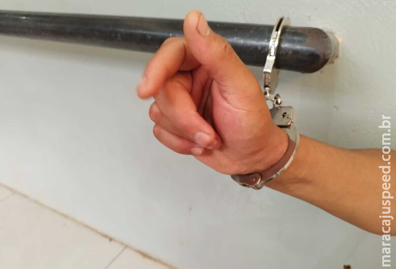 Após ser perseguido por pulares, homem é preso por furto em Dourados Após ser perseguido por pulares, homem é preso por furto em Dourados