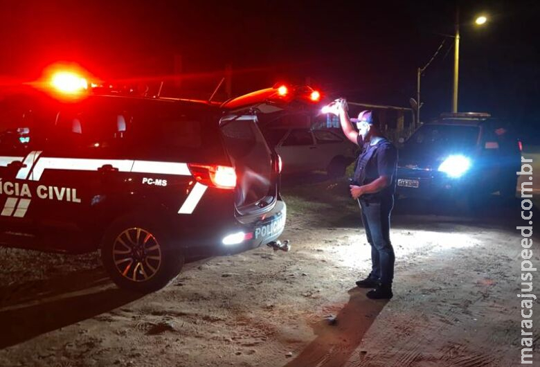 Casal é preso acusado de usar filho de 11 anos para entregar drogas Casal é preso acusado de usar filho de 11 anos para entregar drogas