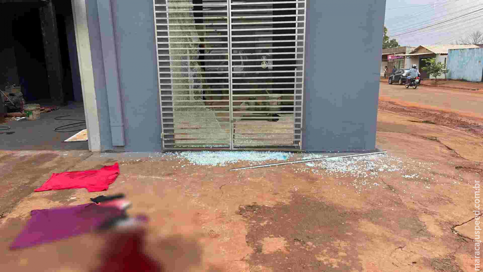 Desentendimento antigo acabou com homem ferido com dois tiros na cabeça no Parque do Lageado Desentendimento antigo acabou com homem ferido com dois tiros na cabeça no Parque do Lageado