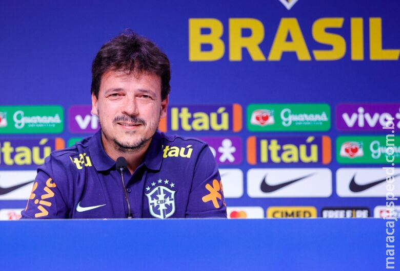 Diniz faz hoje sua primeira convocação pela seleção brasileira Diniz faz hoje sua primeira convocação pela seleção brasileira