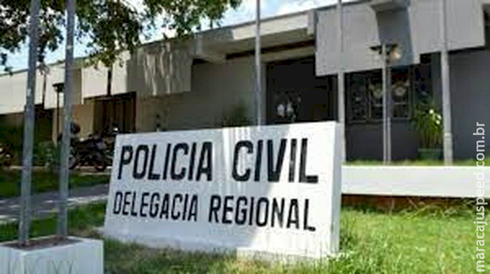 Ex-marido invade pesqueiro e esfaqueia mulher nas costas e acaba espancado por clientes Ex-marido invade pesqueiro e esfaqueia mulher nas costas e acaba espancado por clientes