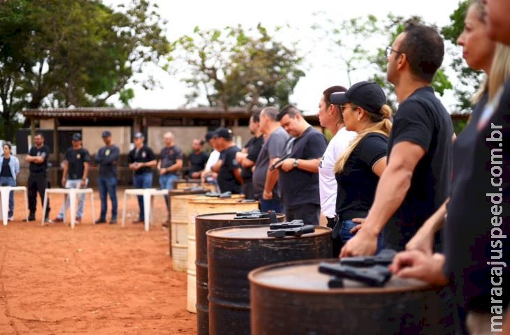 Governo de MS investe R$ 5,8 milhões e substitui armas de todos os policiais civis da ativa Governo de MS investe R$ 5,8 milhões e substitui armas de todos os policiais civis da ativa
