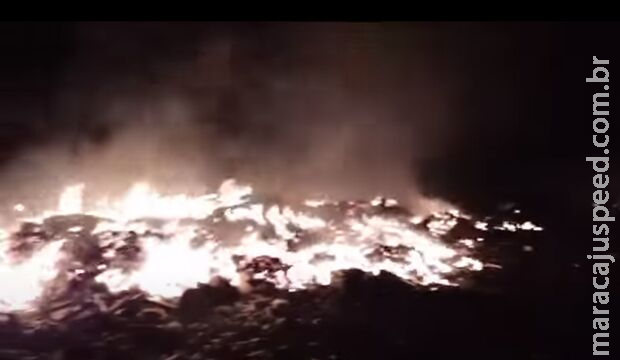 Incêndio em lixão mobiliza equipes do Corpo de Bombeiros em Corumbá