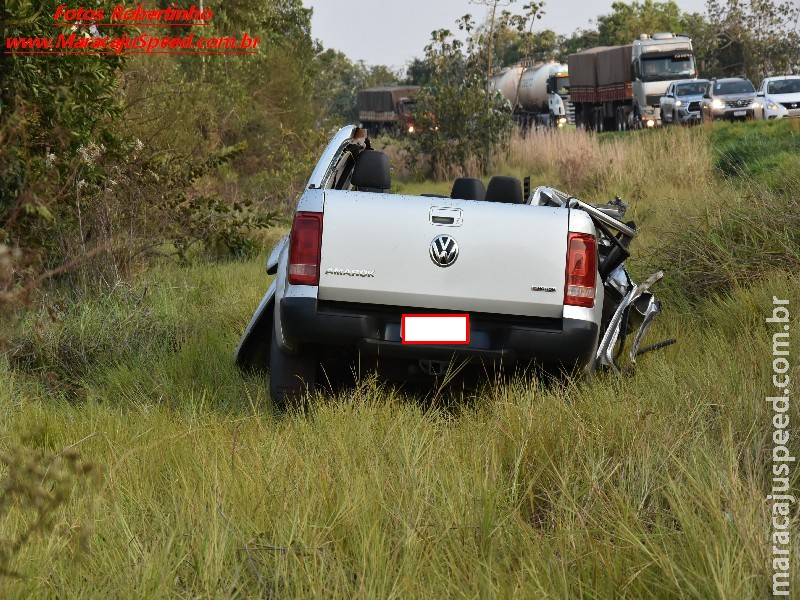Maracaju: Grave acidente na rodovia MS-157, colisão entre caminhonete Amarok e carreta bitrem