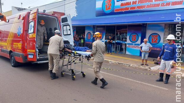 Pintor leva choque ao encostar em rede de alta tensão em Bataguassu Pintor leva choque ao encostar em rede de alta tensão em Bataguassu