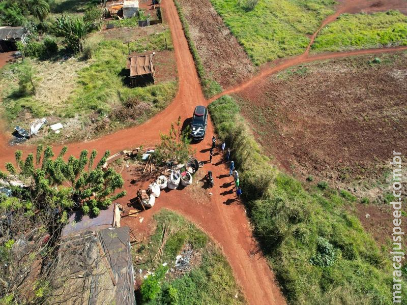 Polícia Civil, com apoio da Polícia Militar, realiza operação para o combate ao Tráfico de Drogas na favela instalada em Maracaju