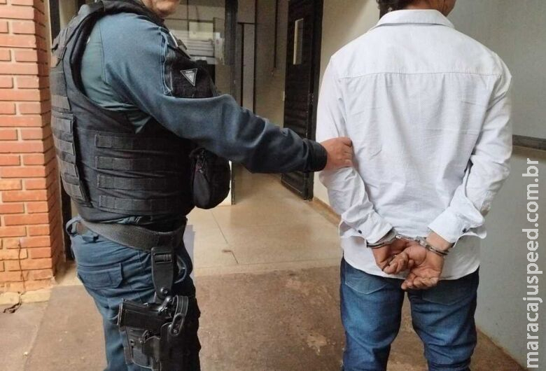 Polícia fecha Polícia fecha