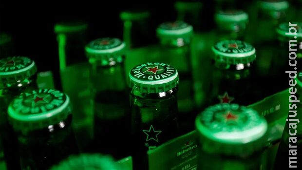 Resposta à guerra na Ucrânia: Heineken vende toda operação na Rússia por 1 euro