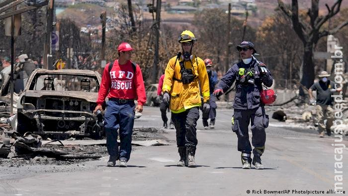 Sobe para 111 número de mortos nos incêndios no Havaí Sobe para 111 número de mortos nos incêndios no Havaí