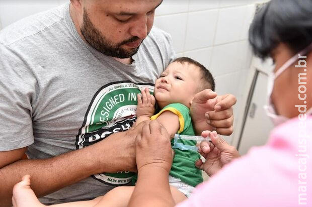 Surto de coqueluche na fronteira e 3 casos em MS gera alerta para vacinar crianças 