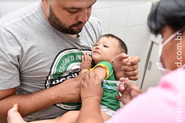 Surto de coqueluche na fronteira e 3 casos em MS gera alerta para vacinar crianças Surto de coqueluche na fronteira e 3 casos em MS gera alerta para vacinar crianças