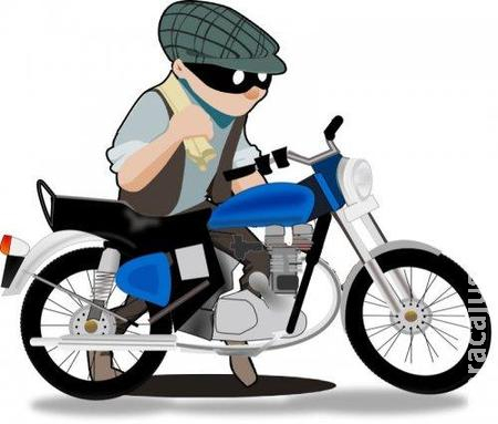 Viatura da PM encontra motocicleta furtada em Sidrolândia após chamado de populares 