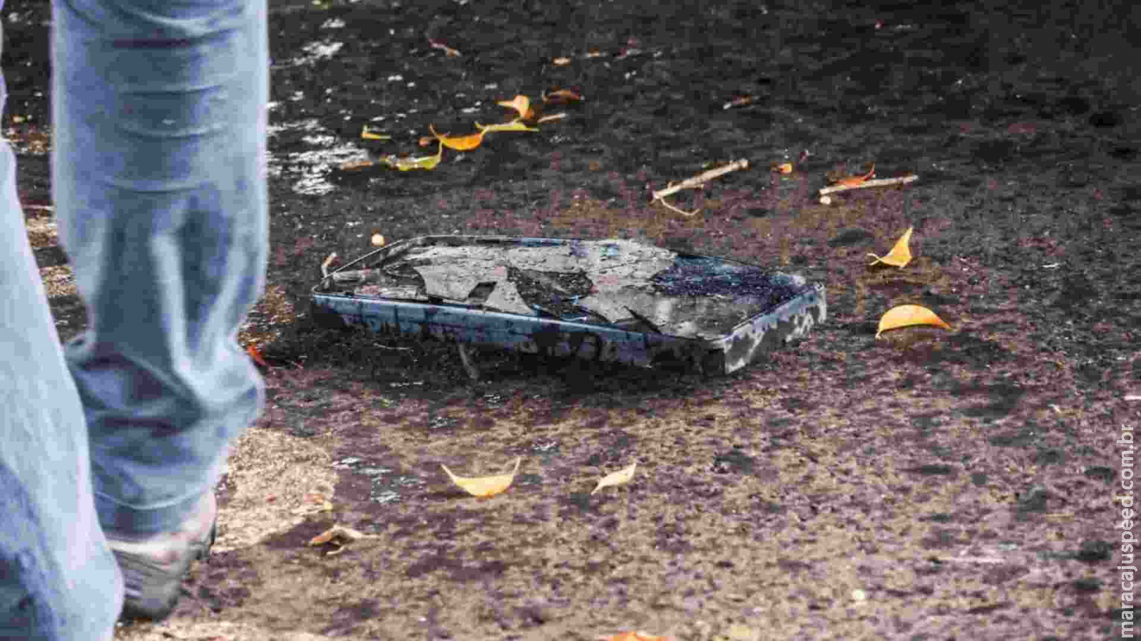 Adolescente fica em estado grave após ser atropelado por caminhão em frente ao CMO em Campo Grande Adolescente fica em estado grave após ser atropelado por caminhão em frente ao CMO em Campo Grande