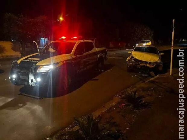 Bêbado e sem CNH, motorista causa acidente e vai preso em Três Lagoas Bêbado e sem CNH, motorista causa acidente e vai preso em Três Lagoas