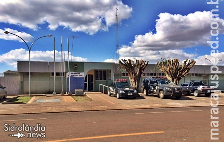 Briga entre alunos na Escola Olinda termina virando caso de Policia Briga entre alunos na Escola Olinda termina virando caso de Policia